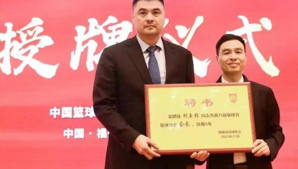 都是软骨头,一个都不喜欢! 刘玉栋:男篮就是欠练