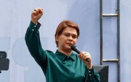 菲副总统莎拉炮轰总统：“辞职！赶紧离开那个位置！”，马科斯强装镇定回了两句话