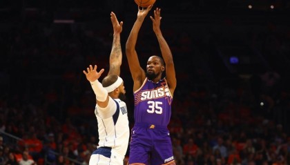 1.22亿美元签约!火箭队用“过山车”薪资结构下了一盘大棋