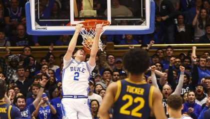 独行侠1200万签约拉塞尔!状元弗拉格+浓眉组三巨头冲冠?