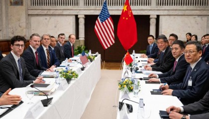 谈判已经结束,中美没有签字,美财长空手回国,转身请特朗普出山