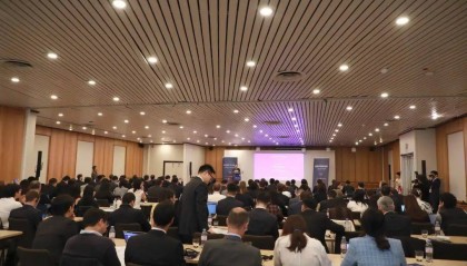 “投资中国新视野”路演活动在法国巴黎成功举办深沪交易所携手向境外投资者推介中国资本市场