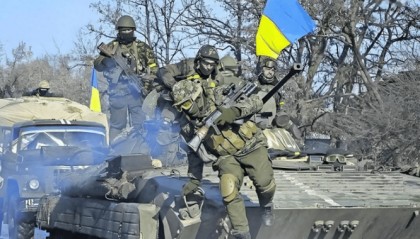 新变数出现了?撤离库尔斯克的乌军,突然再次杀入俄罗斯本土