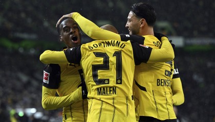 观战台:巴萨火拼多特+皇马生死战 利物浦赢球出线