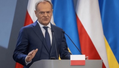 波兰态度又变,中欧班列未恢复,中国货轮将试航北极航道,美国又失去一张重要底牌