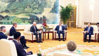 李强会见美国国会众议员代表团