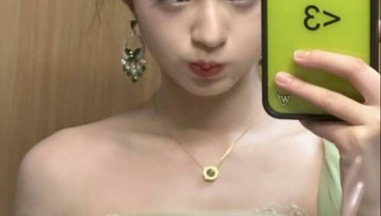 黄杨钿甜父母回应网络争议:“天价耳环”实际100多元,别墅不是自家的,只是路过拍照