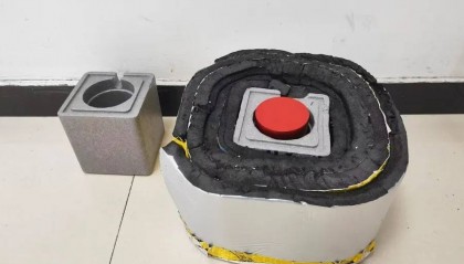 上海女子报警:一到深夜就听到诡异声响!警察在楼下邻居家竟发现这些...