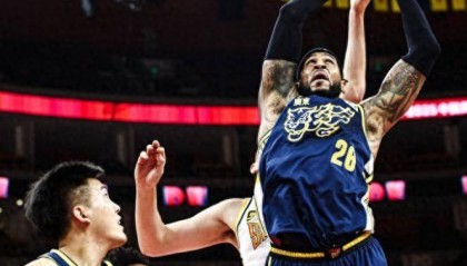 19分大逆转!山西男篮“双杀”广东男篮,高居CBA积分榜第一