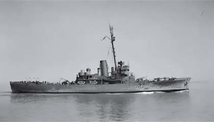 央视官宣:福建舰正待入列!话里话外,还不忘点名日本出云号