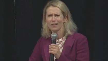 蠢笑了!欧盟外长竟称:俄罗斯说中俄打赢二战,多新鲜