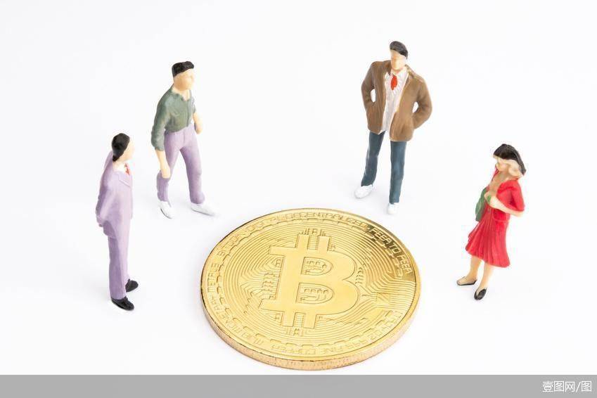 “比特币信仰”重燃 投资产品跃跃欲试