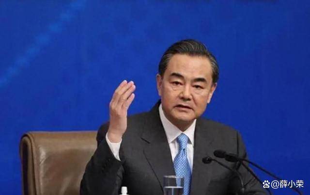 王毅4字定调中印关系，印外长变脸撂下3句狠话！中国成头号目标？