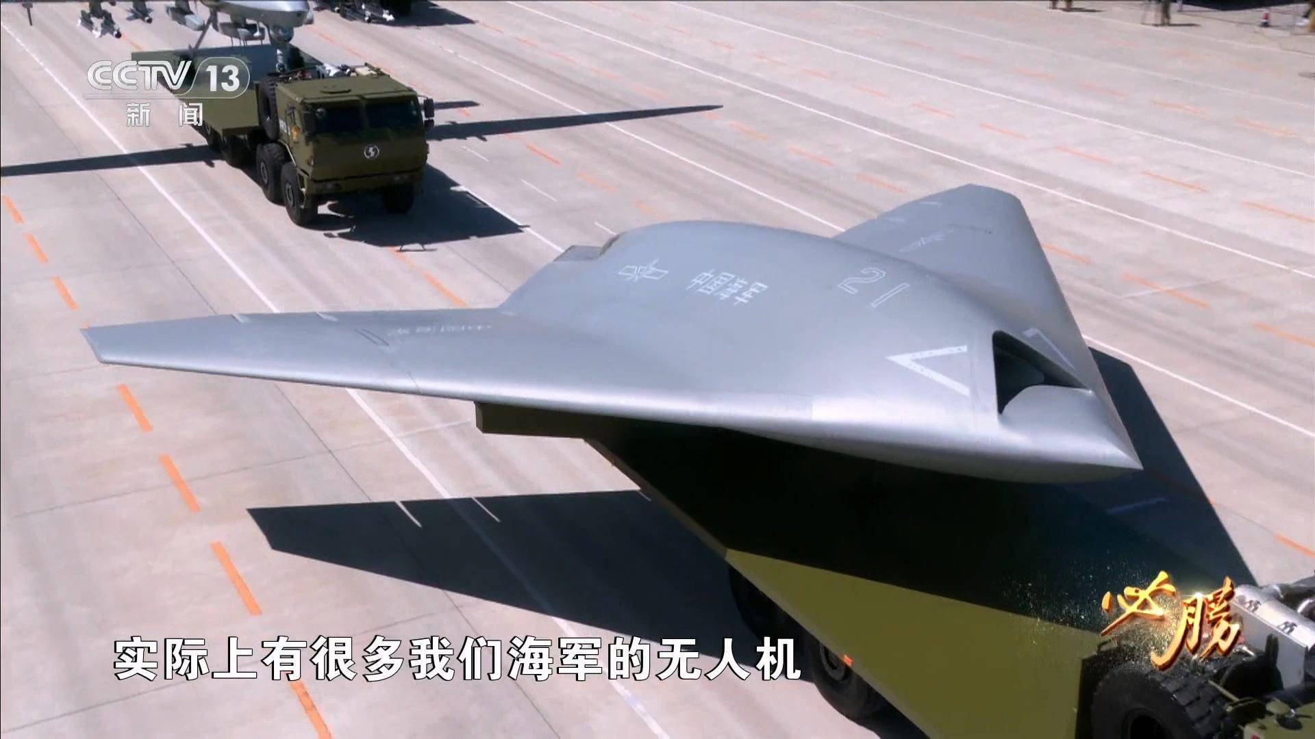 福建舰入列后,世界最强踹门小队也来了:打头的不是歼-20和歼-35