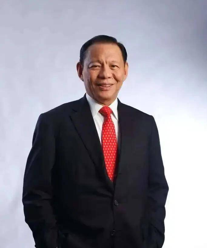 江苏省委书记会见的最年轻外资企业家二代,什么来头?