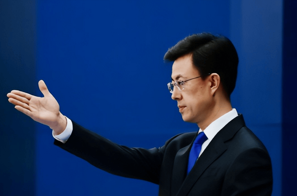 前首相出面说情，高市早苗改口希望中方不计前嫌，外交部用了两句话回应