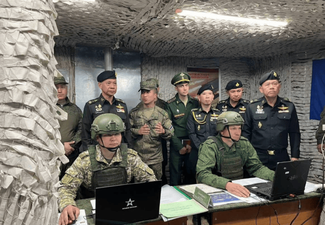柬埔寨伤亡700人，中企援建大桥被炸！泰国中械军大获全胜，大批导弹成战利品