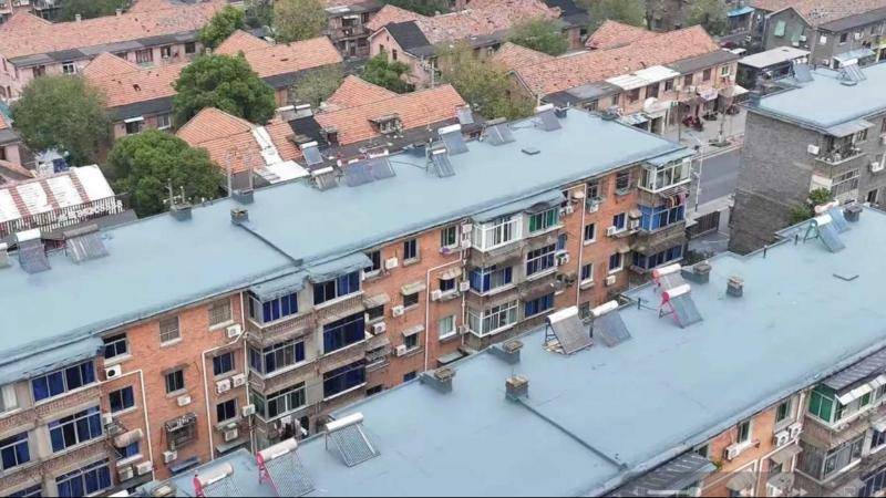 江西南昌：政府全额买单 417栋老房屋顶焕新