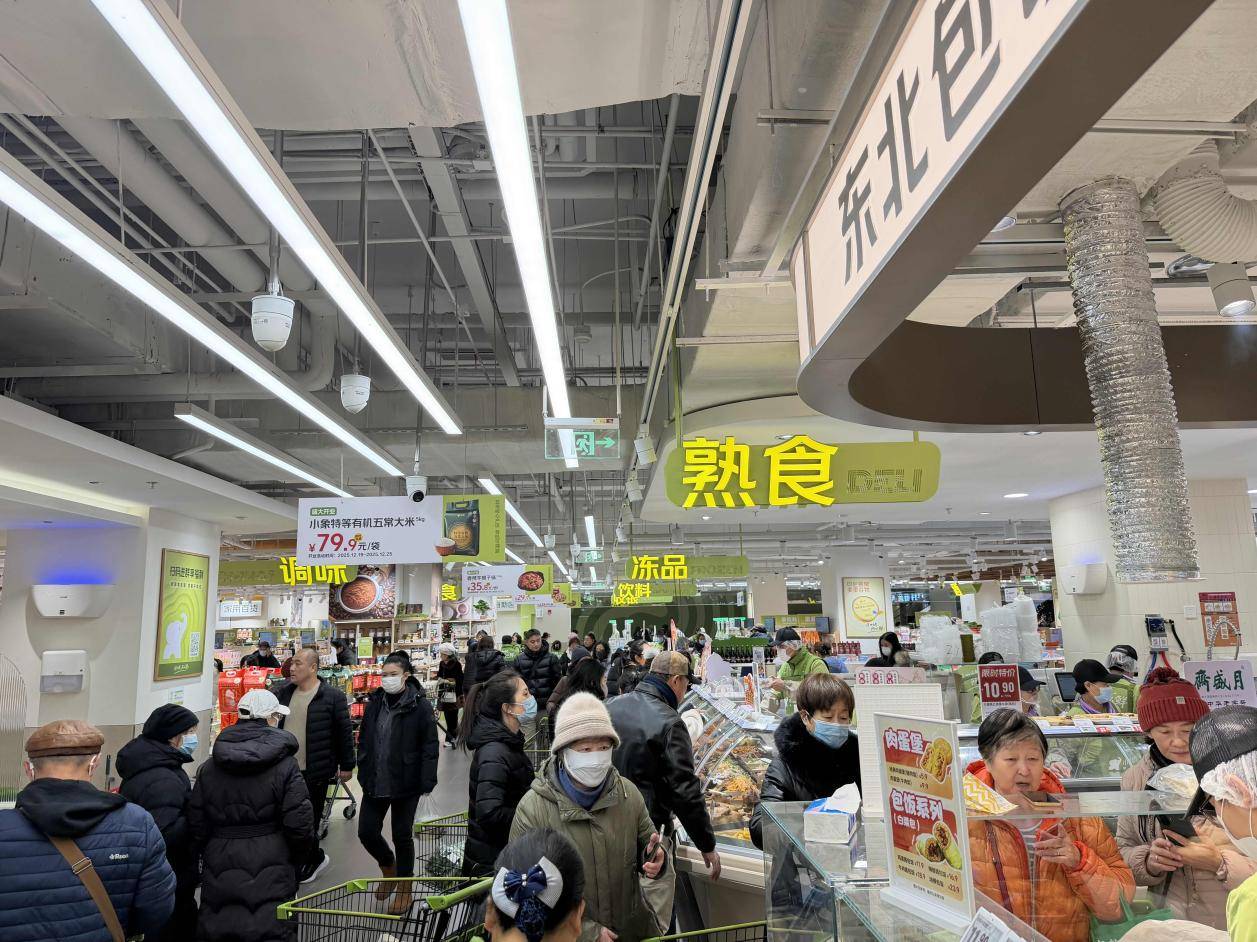 美团的另一场战争：外卖遭遇闪购狙击，王兴转身打造“店仓网”新防线