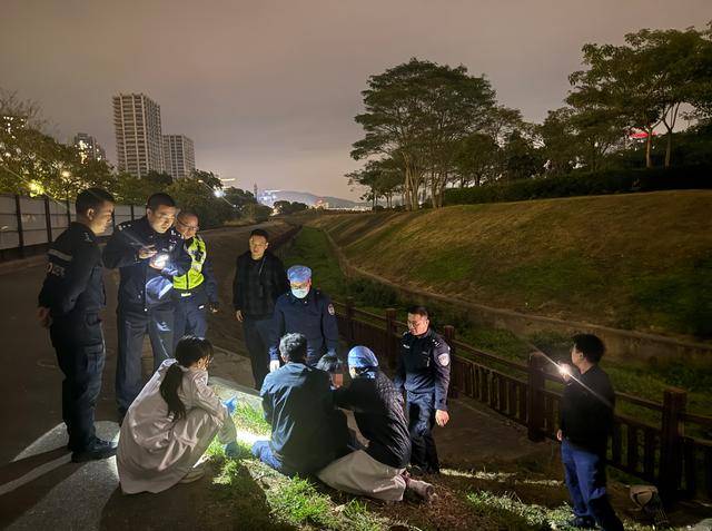 深圳一女子外出求职失联丈夫心急如焚,警方搜寻6小时在一石洞找到