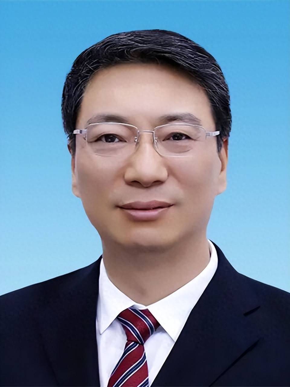 刘尚进已任重庆市常务副市长，曾任河南省副省长，重庆市委常委、秘书长、政法委书记等职